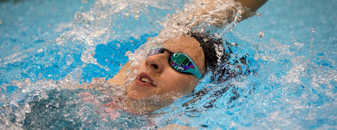 Valerius Schwestern White Sharks international – Fleur und Lucy Valerius beim Schwimmen