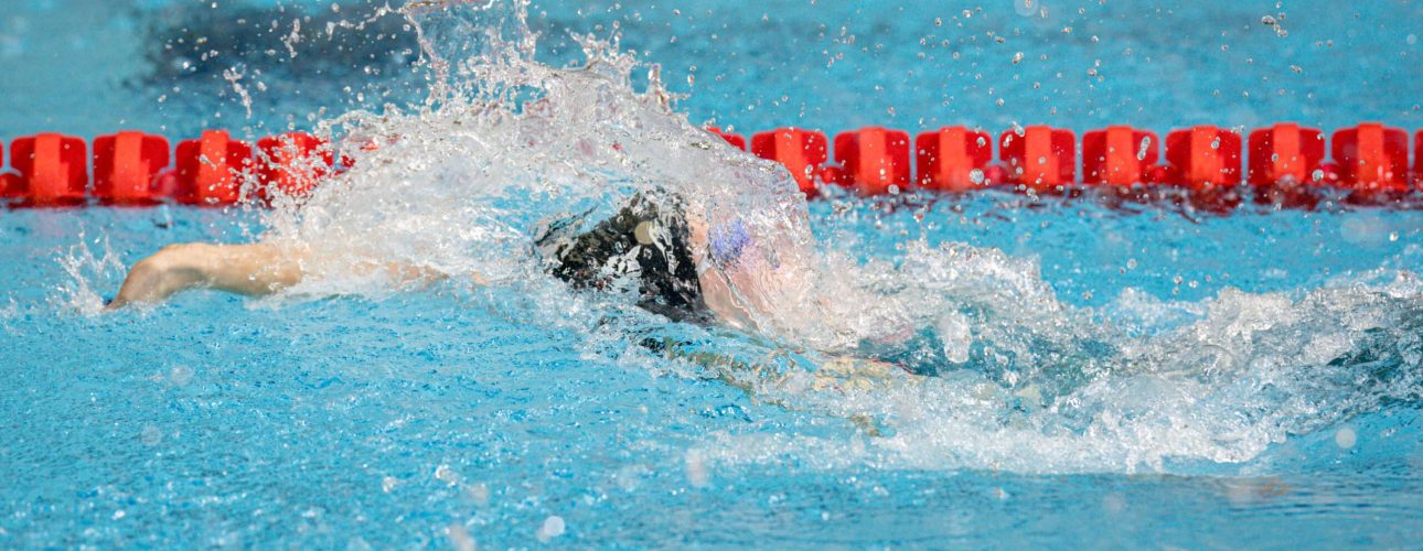 DJM Schwimmen 2026 Berlin – Fleur Valerius von den White Sharks bei der DJM-Qualifikation über 100m und 200m Rücken